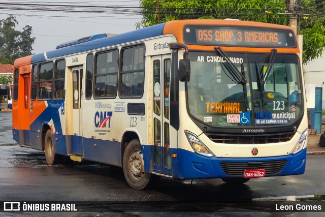 CMT - Consórcio Metropolitano Transportes 123 na cidade de Várzea Grande, Mato Grosso, Brasil, por Leon Gomes. ID da foto: 11562410.