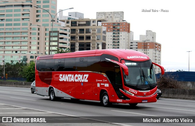 Viação Santa Cruz 32923 na cidade de Barueri, São Paulo, Brasil, por Michael  Alberto Vieira. Número da foto: #11562562.