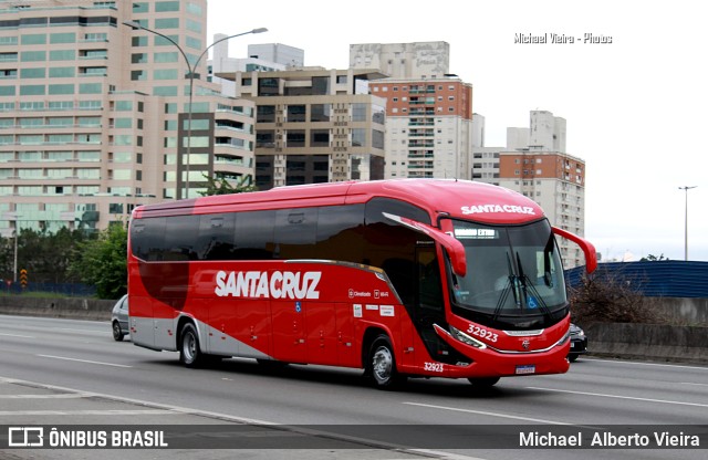 Viação Santa Cruz 32923 na cidade de Barueri, São Paulo, Brasil, por Michael  Alberto Vieira. ID da foto: 11562562.