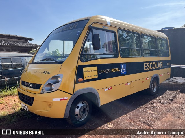 Expresso Royal 2135 na cidade de Cambé, Paraná, Brasil, por André Aguirra Taioqui. ID da foto: 11562874.