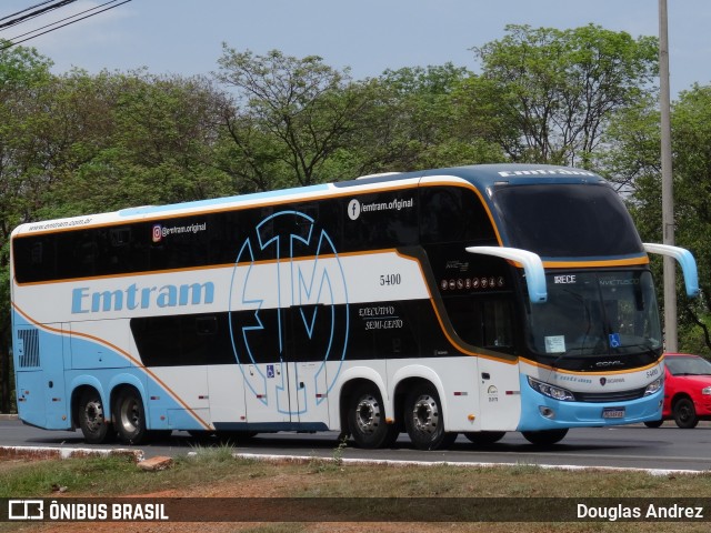 Emtram 5400 na cidade de Brasília, Distrito Federal, Brasil, por Douglas Andrez. Número da foto: #11564148.