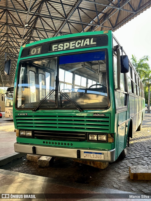 Expresso Aparecida 1940 na cidade de Guarabira, Paraíba, Brasil, por Marco Silva. Número da foto: #11566051.