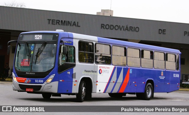 Empresa de Ônibus Pássaro Marron 92.606 na cidade de Pindamonhangaba, São Paulo, Brasil, por Paulo Henrique Pereira Borges. Número da foto: #11567253.