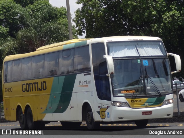 Empresa Gontijo de Transportes 12490 na cidade de Uberaba, Minas Gerais, Brasil, por Douglas Andrez. Número da foto: #11565201.