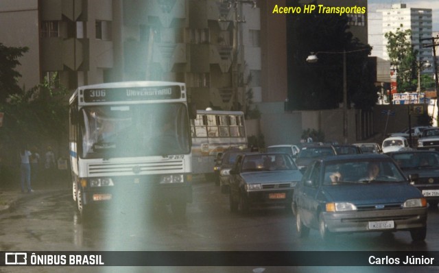 HP Transportes Coletivos 2670 na cidade de Goiânia, Goiás, Brasil, por Carlos Júnior. Número da foto: #11567775.