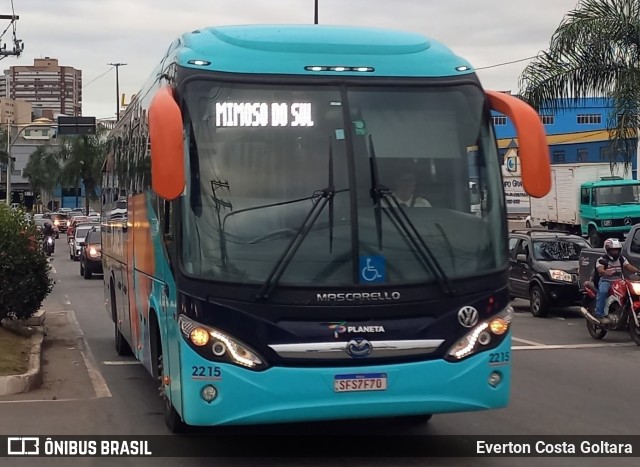 Planeta Transportes Rodoviários 2215 na cidade de Cariacica, Espírito Santo, Brasil, por Everton Costa Goltara. Número da foto: #11567979.