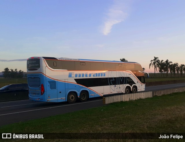 Emtram 5440 na cidade de Canas, São Paulo, Brasil, por João Felipe. Número da foto: #11569285.