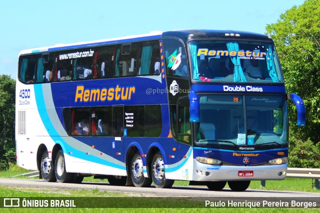 Remestur 4500 na cidade de Barra do Piraí, Rio de Janeiro, Brasil, por Paulo Henrique Pereira Borges. ID da foto: 11570336.