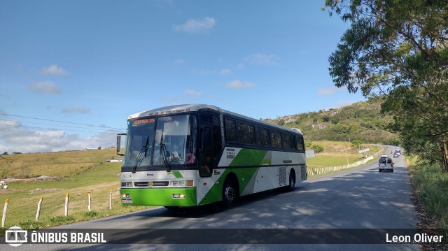 Ônibus Particulares 003 na cidade de Camocim de São Félix, Pernambuco, Brasil, por Leon Oliver. Número da foto: #11572948.