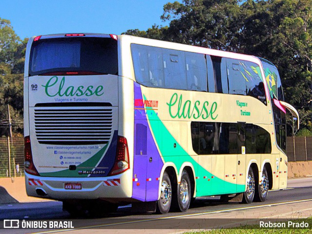 Classe Viagens e Turismo 7888 na cidade de São José dos Campos, São Paulo, Brasil, por Robson Prado. ID da foto: 11572434.