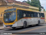 Empresa Metropolitana 715 na cidade de Recife, Pernambuco, Brasil, por Pedro Silva. Número da foto: #11573085.