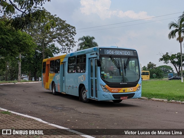 TCGL - Transportes Coletivos Grande Londrina 4523 na cidade de Londrina, Paraná, Brasil, por Victor Lucas de Matos Lima. Número da foto: #11575903.