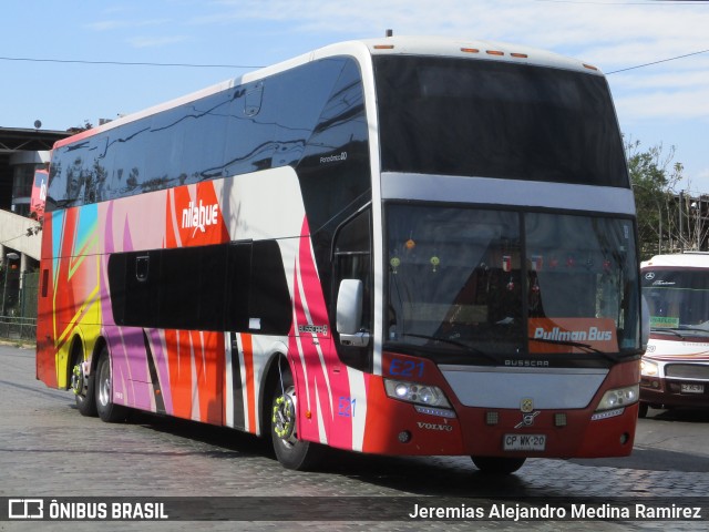 Buses Nilahue E21 na cidade de Santiago, Santiago, Metropolitana de Santiago, Chile, por Jeremias Alejandro Medina Ramirez. Número da foto: #11575186.