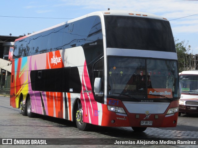 Buses Nilahue E21 na cidade de Santiago, Santiago, Metropolitana de Santiago, Chile, por Jeremias Alejandro Medina Ramirez. ID da foto: 11575186.