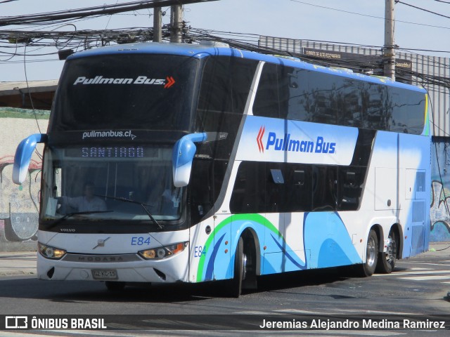 Pullman Bus E84 na cidade de Santiago, Santiago, Metropolitana de Santiago, Chile, por Jeremias Alejandro Medina Ramirez. ID da foto: 11575141.