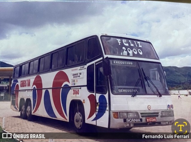 Gemeos Tur 3060 na cidade de Porto Seguro, Bahia, Brasil, por Fernando Luis Ferrari. ID da foto: 11574196.