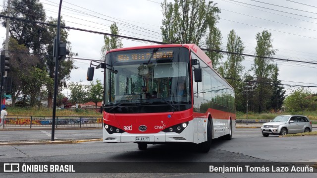 Metbus SZZY77 na cidade de Maipú, Santiago, Metropolitana de Santiago, Chile, por Benjamín Tomás Lazo Acuña. Número da foto: #11576295.