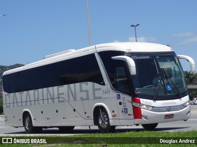 Auto Viação Catarinense 3466 na cidade de Florianópolis, Santa Catarina, Brasil, por Douglas Andrez. Número da foto: #11577352.