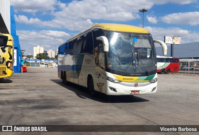 Empresa Gontijo de Transportes 19480 na cidade de Goiânia, Goiás, Brasil, por Vicente Barbosa. ID da foto: 11507628.