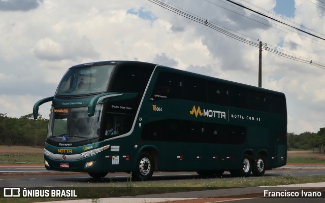 Viação Motta 18004 na cidade de Assis, São Paulo, Brasil, por Francisco Ivano. Número da foto: #11508124.