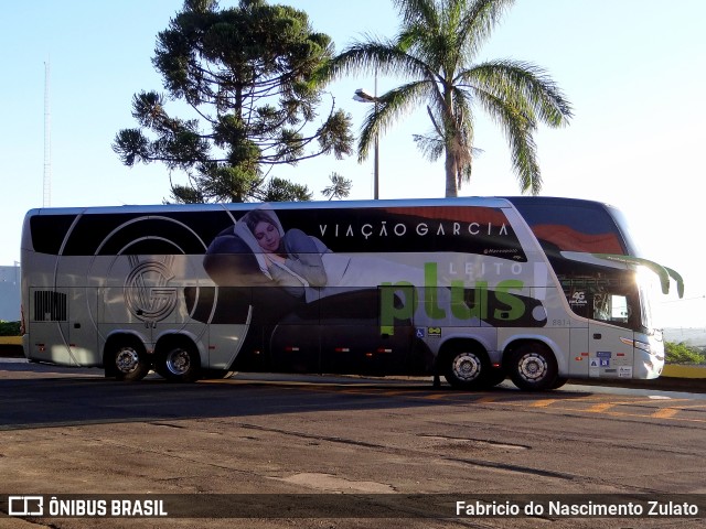 Viação Garcia 8814 na cidade de Londrina, Paraná, Brasil, por Fabricio do Nascimento Zulato. ID da foto: 11507645.