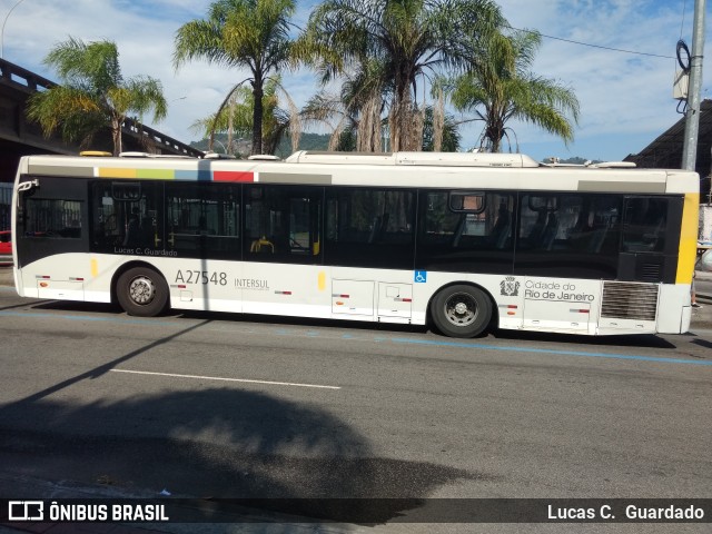Transportes Vila Isabel A27548 na cidade de Rio de Janeiro, Rio de Janeiro, Brasil, por Lucas C.  Guardado. Número da foto: #11583998.