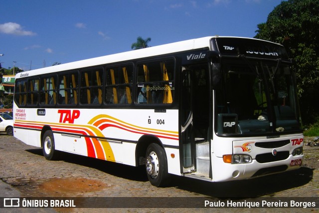TAP Turismo e Fretamento 004 na cidade de Barra do Piraí, Rio de Janeiro, Brasil, por Paulo Henrique Pereira Borges. Número da foto: #11509024.