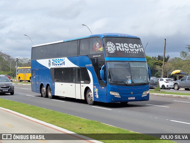 Risson Turismo 2011 na cidade de Porto Alegre, Rio Grande do Sul, Brasil, por JULIO SILVA. Número da foto: #11511244.