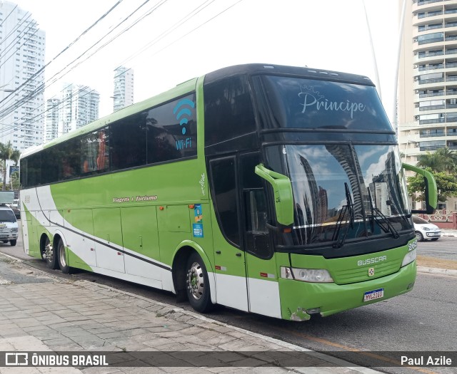 Ônibus Particulares 2803 na cidade de Belém, Pará, Brasil, por Paul Azile. Número da foto: #11511556.