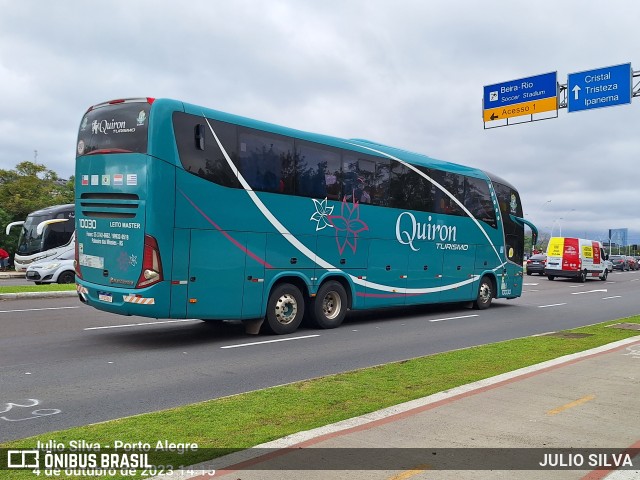Transportadora Turística Quiron 10030 na cidade de Porto Alegre, Rio Grande do Sul, Brasil, por JULIO SILVA. Número da foto: #11511268.