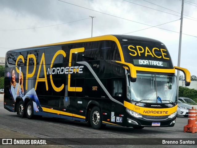 Expresso Nordeste 5972 na cidade de São Paulo, São Paulo, Brasil, por Brenno Santos. Número da foto: #11511585.