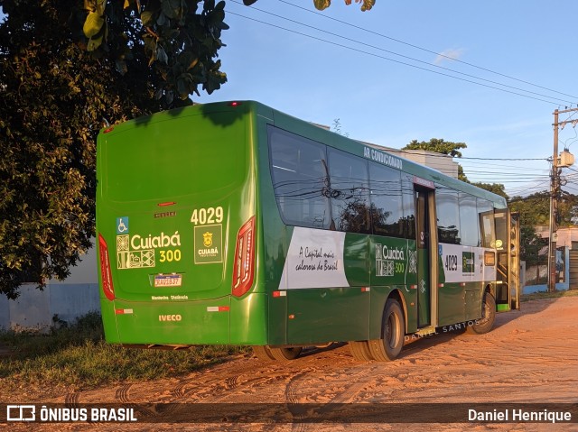 Integração Transportes 4029 na cidade de Cuiabá, Mato Grosso, Brasil, por Daniel Henrique. Número da foto: #11512652.
