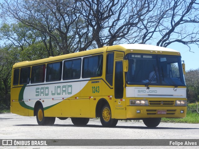 São João - Victor Razzera & Cia. 1243 na cidade de Pelotas, Rio Grande do Sul, Brasil, por Felipe Alves. ID da foto: 11512680.