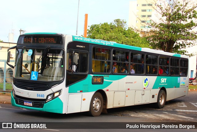 Autotrans Transportes Urbanos e Rodoviários 8440 na cidade de Uberlândia, Minas Gerais, Brasil, por Paulo Henrique Pereira Borges. Número da foto: #11515562.