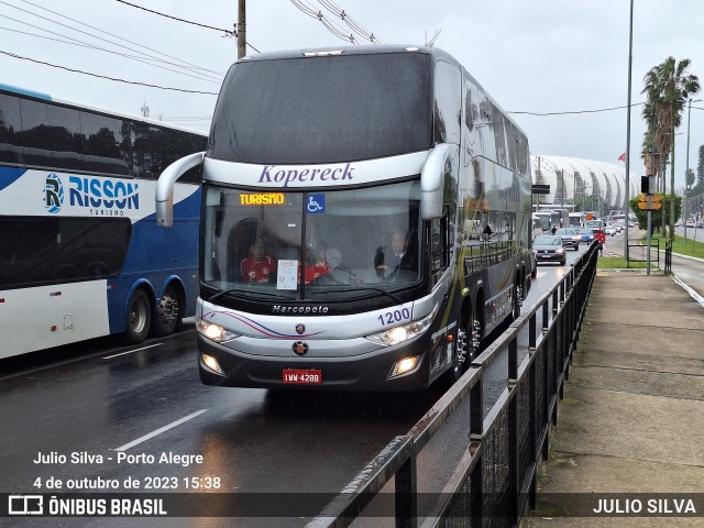 Kopereck Turismo 1200 na cidade de Porto Alegre, Rio Grande do Sul, Brasil, por JULIO SILVA. ID da foto: 11515636.