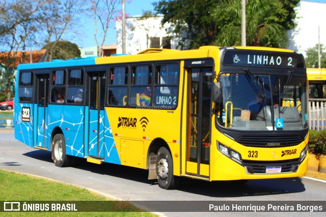 Imperial Transporte e Locação 323 na cidade de Araucária, Paraná, Brasil, por Paulo Henrique Pereira Borges. Número da foto: #11518713.