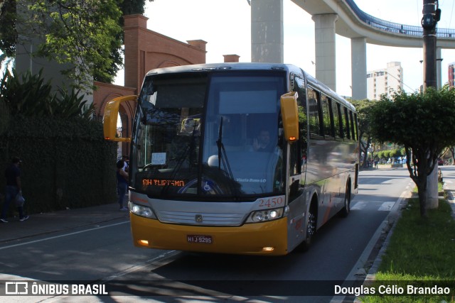 CH Transporte e Turismo 2450 na cidade de Aparecida, São Paulo, Brasil, por Douglas Célio Brandao. ID da foto: 11518365.