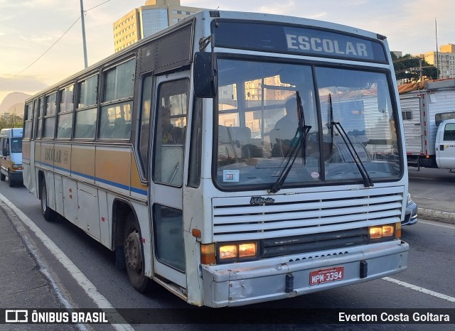 Lua Azul Transportes e Serviços 4004 na cidade de Cariacica, Espírito Santo, Brasil, por Everton Costa Goltara. Número da foto: #11518525.
