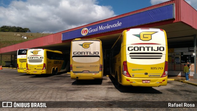 Empresa Gontijo de Transportes 18570 na cidade de João Monlevade, Minas Gerais, Brasil, por Rafael Rosa. Número da foto: #11520006.