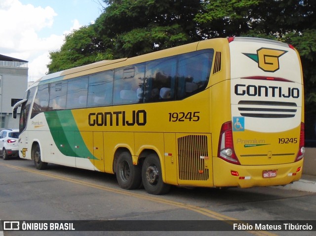 Empresa Gontijo de Transportes 19245 na cidade de Três Corações, Minas Gerais, Brasil, por Fábio Mateus Tibúrcio. ID da foto: 11523728.