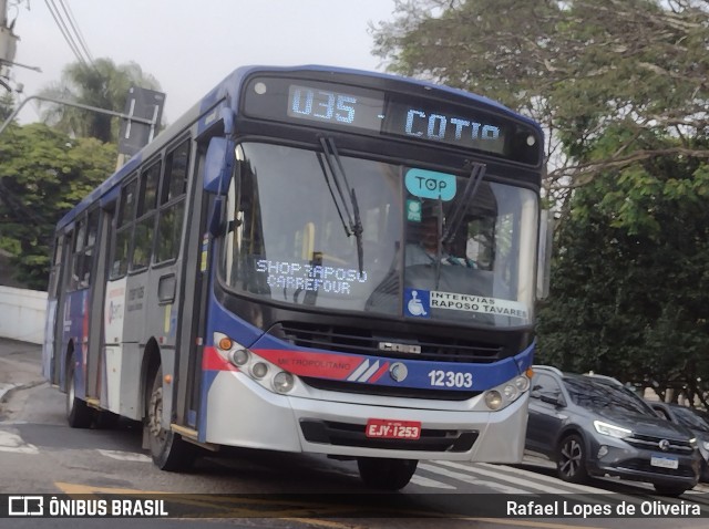 Auto Viação Bragança Metropolitana > Viação Raposo Tavares 12.303 na cidade de São Paulo, São Paulo, Brasil, por Rafael Lopes de Oliveira. Número da foto: #11521774.