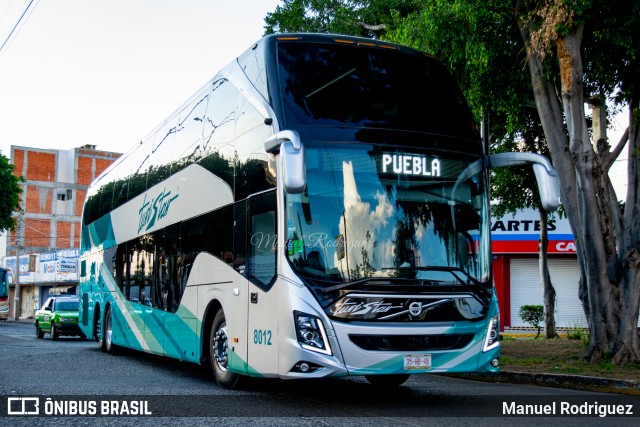 Turistar 8012 na cidade de León, Guanajuato, México, por Manuel Rodriguez. ID da foto: 11587761.