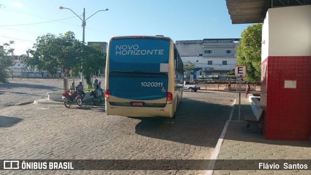 Viação Novo Horizonte 1020311 na cidade de Tanhaçu, Bahia, Brasil, por Flávio  Santos. ID da foto: 11586658.