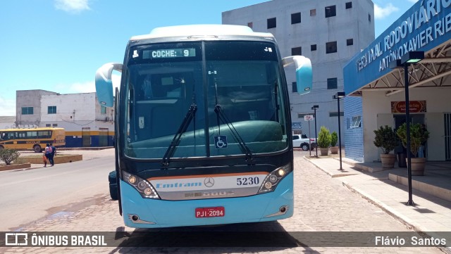 Emtram 5230 na cidade de Barra da Estiva, Bahia, Brasil, por Flávio  Santos. Número da foto: #11587205.