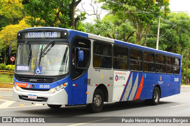 ABC Transportes Coletivos  Vale do Paraíba 20.005 na cidade de Taubaté, São Paulo, Brasil, por Paulo Henrique Pereira Borges. Número da foto: #11588939.