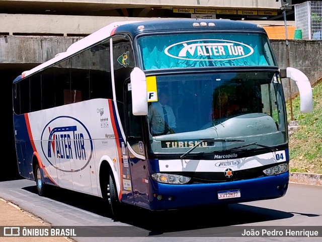 Valter Tur 04 na cidade de Jaú, São Paulo, Brasil, por João Pedro Henrique. Número da foto: #11586886.