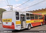 Escolares 3737 na cidade de Monte Sião, Minas Gerais, Brasil, por Douglas Yuri. ID da foto: :id.