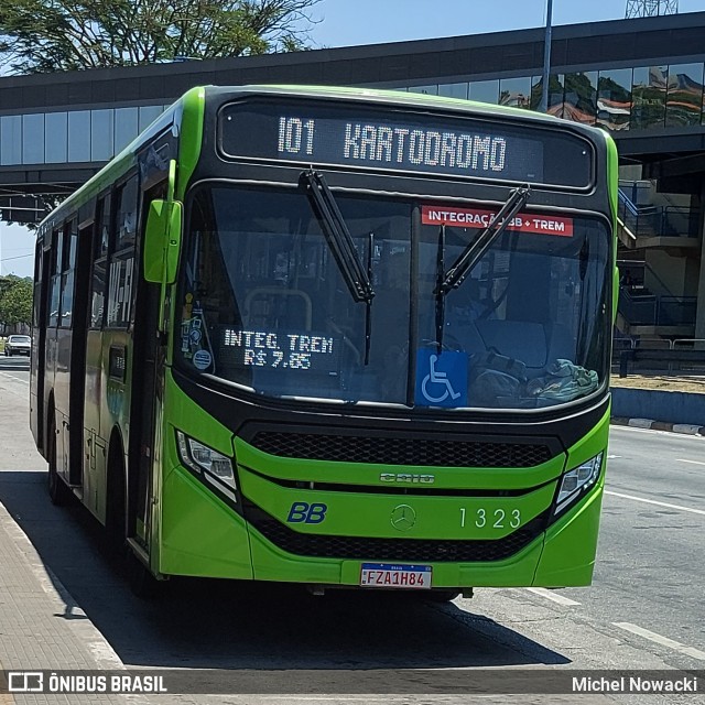 BB Transportes e Turismo 1323 na cidade de Itapevi, São Paulo, Brasil, por Michel Nowacki. Número da foto: #11617822.