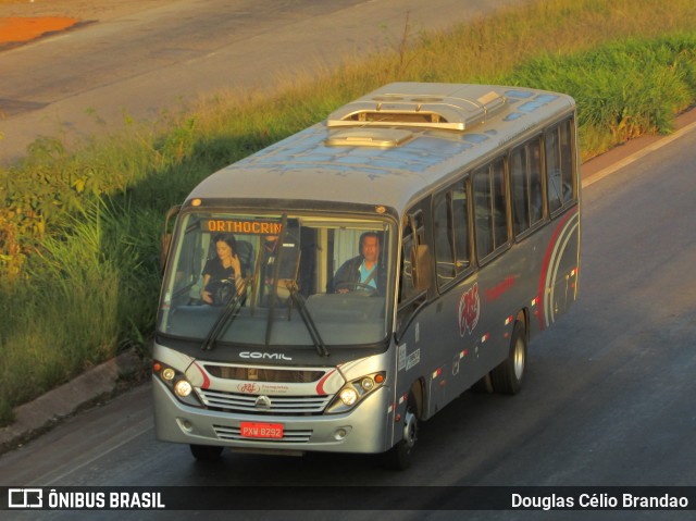 RRE Transportes 1700 na cidade de Belo Horizonte, Minas Gerais, Brasil, por Douglas Célio Brandao. ID da foto: 11617529.