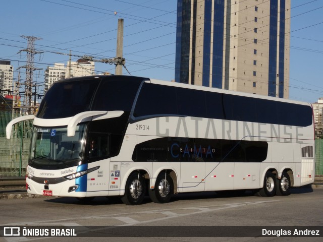 Auto Viação Catarinense 319314 na cidade de São Paulo, São Paulo, Brasil, por Douglas Andrez. ID da foto: 11617456.